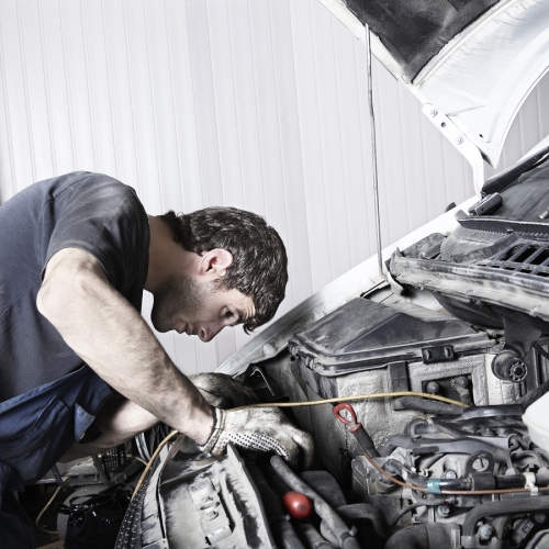 Checking the serpentine belt