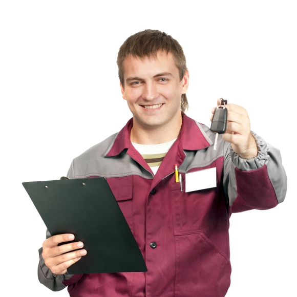 Service attendant returning car